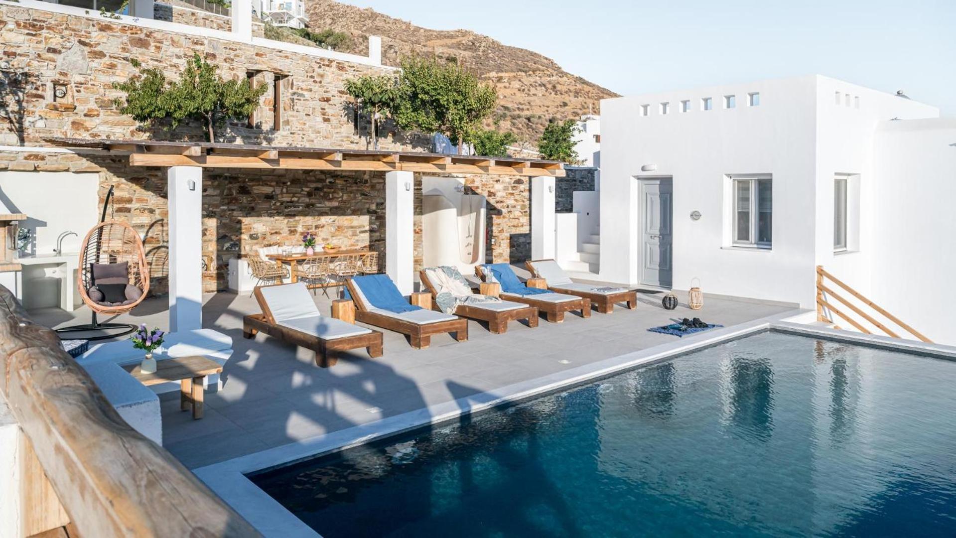 Agkidia Naxos Skyline Deluxe Villas מראה חיצוני תמונה